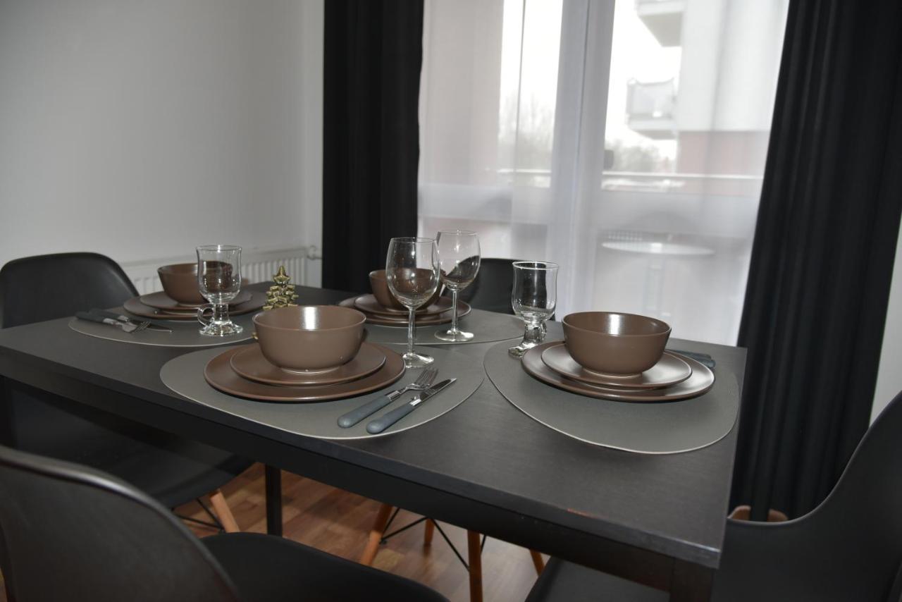 Apartament Jantar Z Ogrodem 科沃布热格 外观 照片