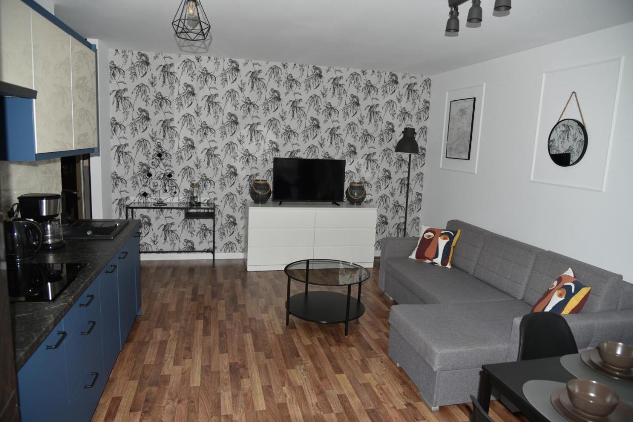 Apartament Jantar Z Ogrodem 科沃布热格 外观 照片