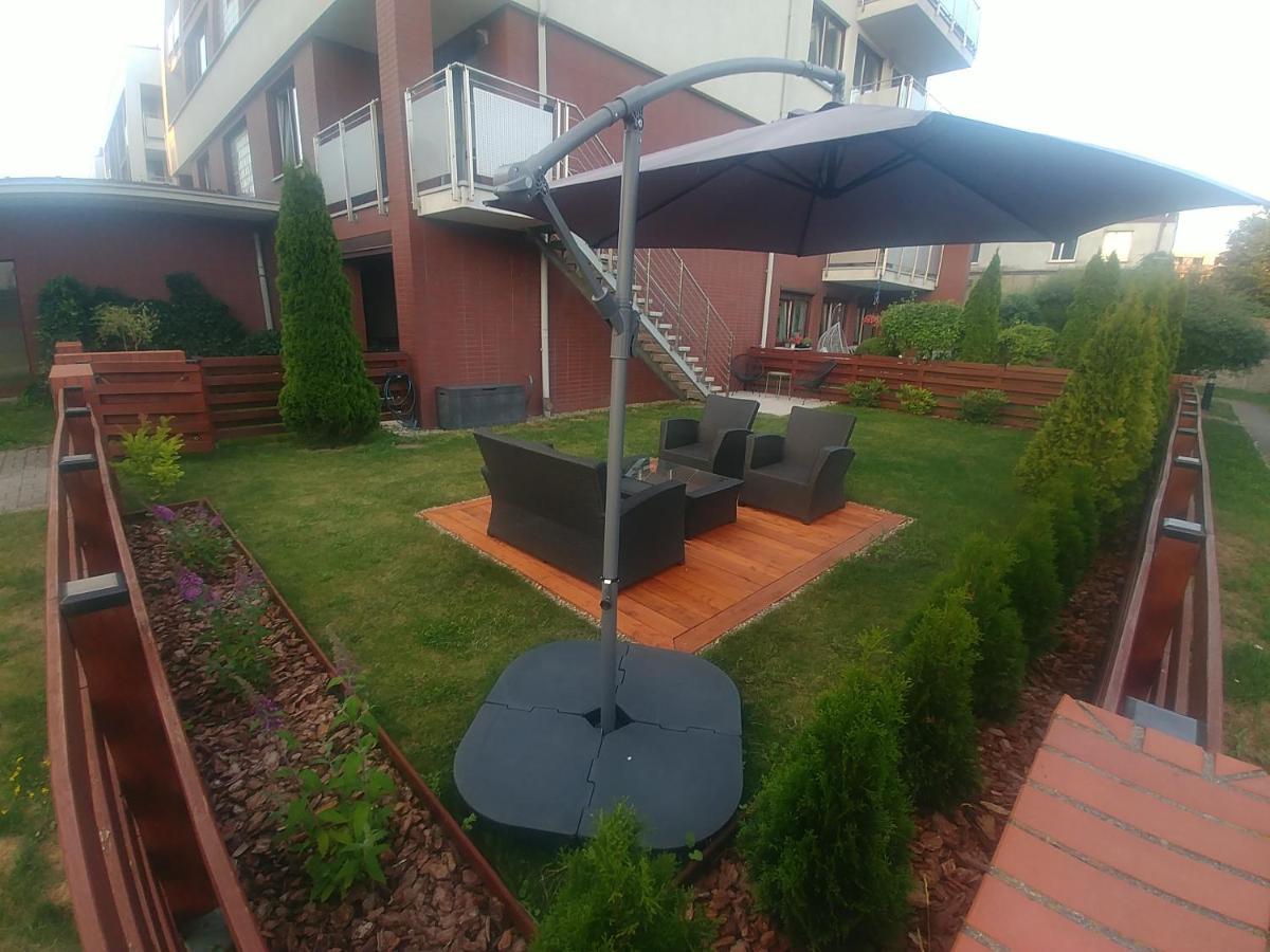 Apartament Jantar Z Ogrodem 科沃布热格 外观 照片